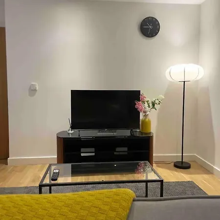 Luxury Flat Town Centre Apartment Reading Room photo