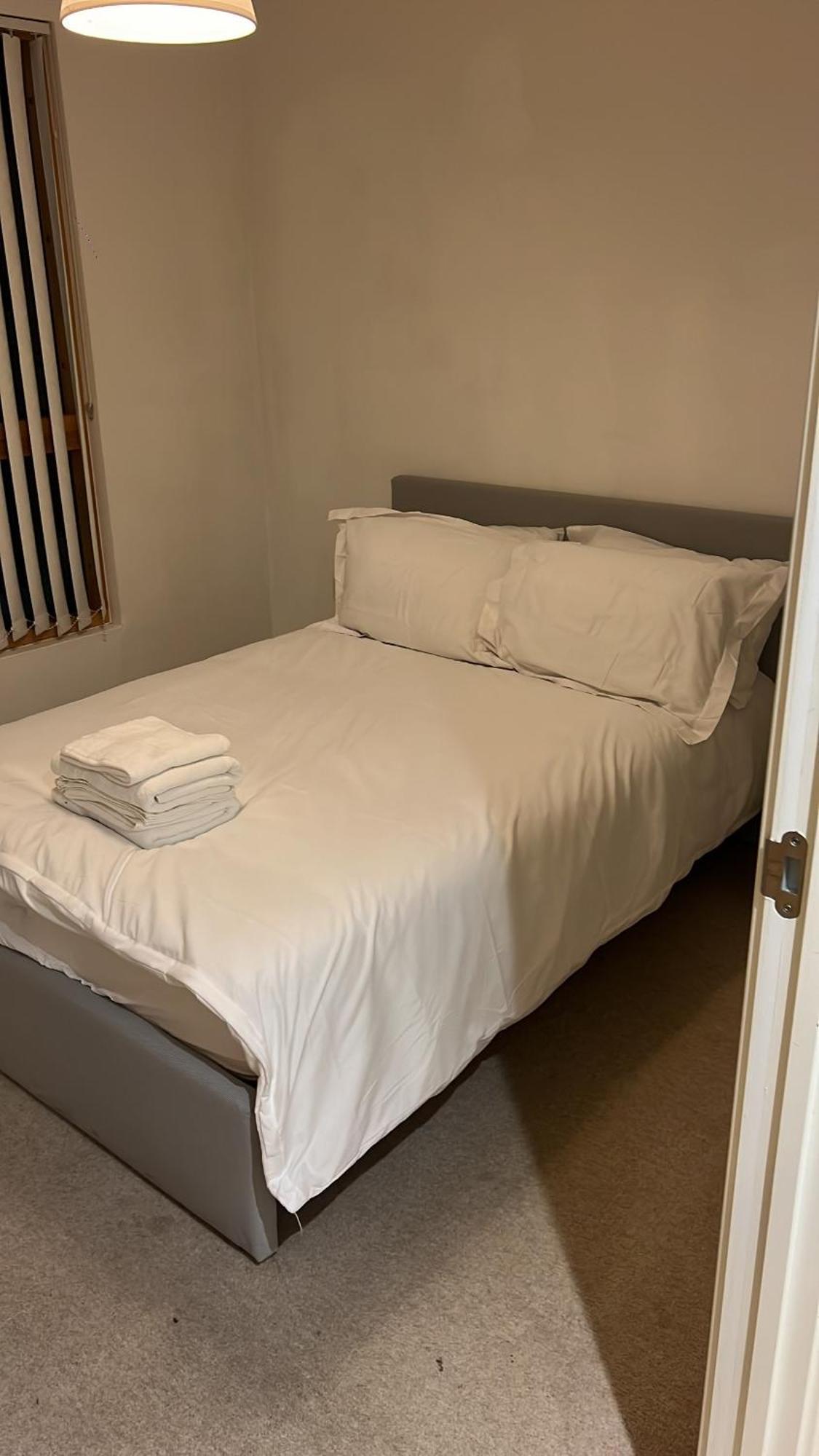 Luxury Flat Town Centre *