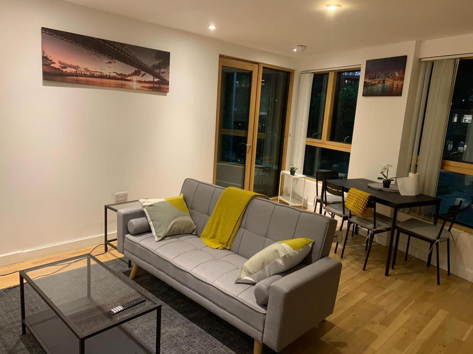 Luxury Flat Town Centre